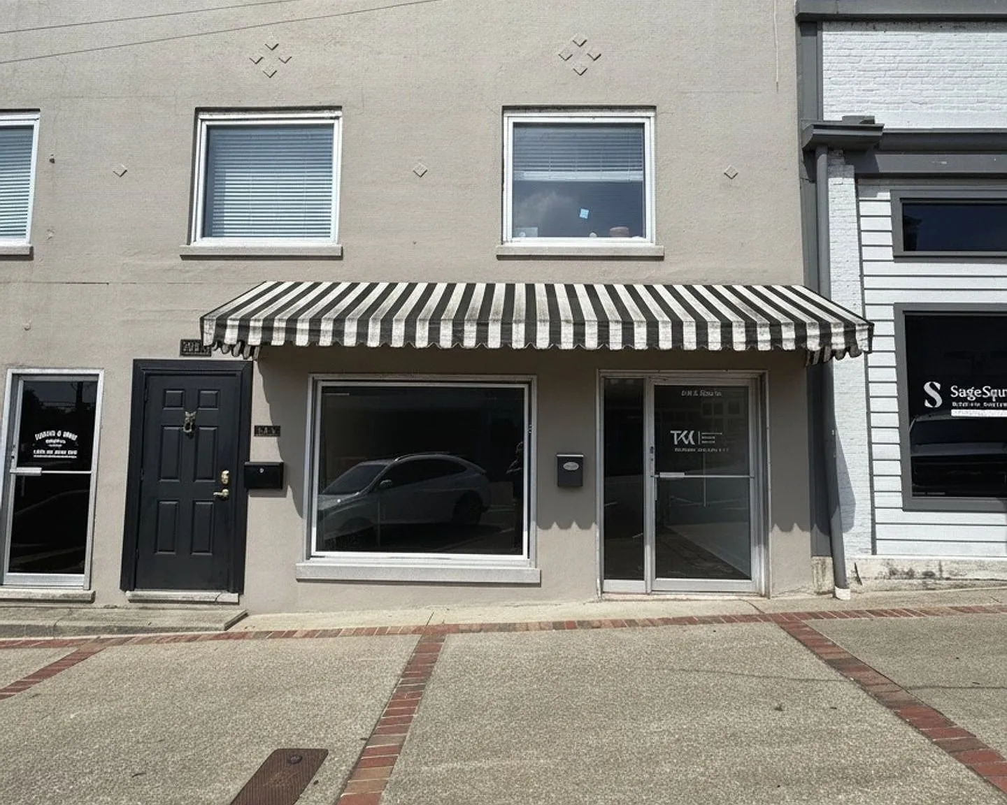 818 South Main Street - 1 — Photo 1