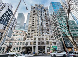 55 Bloor St E #802, Toronto, ON M4W3W6