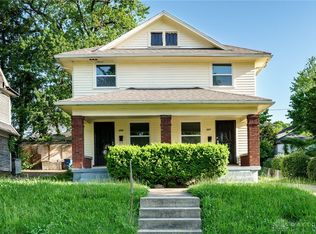 223 W Parkwood Dr #221, Dayton, OH 45405