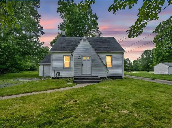 25839 Garden Rd, Bedford, OH 44146