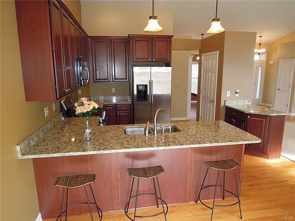 3rd image of 8281 Justin Dr