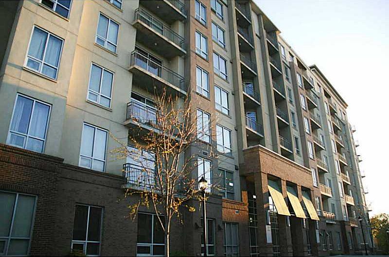 1st image of 711 Cosmopolitan Dr NE