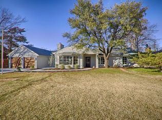 1717 Dorchester Dr, Nichols Hills, OK 73120