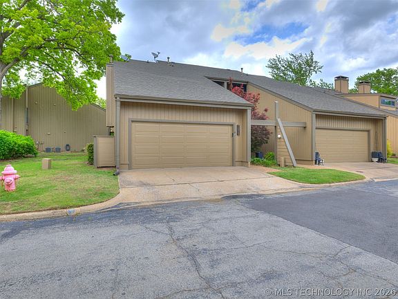 2nd image of 5929 S Atlanta Ave #5929