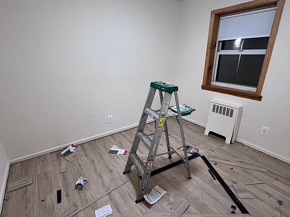 5th image of 246 Howard Ave #1B