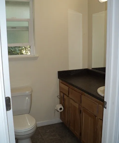 521 Vance Lake Ln — Photo 8