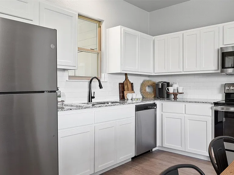 746 Meiomi Dr — Photo 31