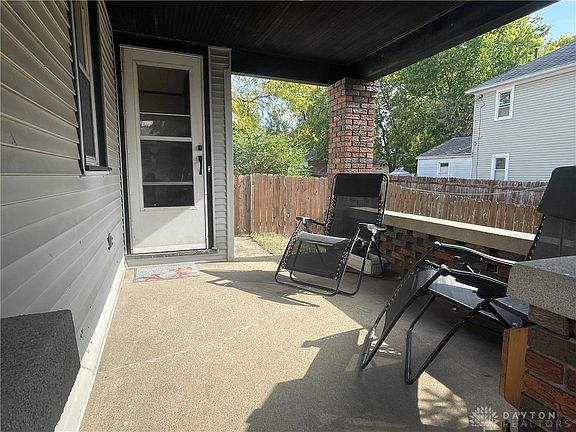 5th image of 430 Livingston Ave