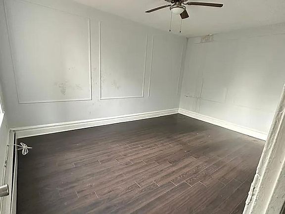 3rd image of 533 Sanford Ave #7
