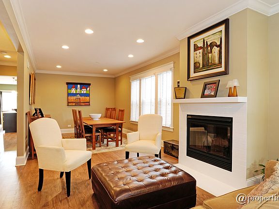 Living Room/Dining Room
