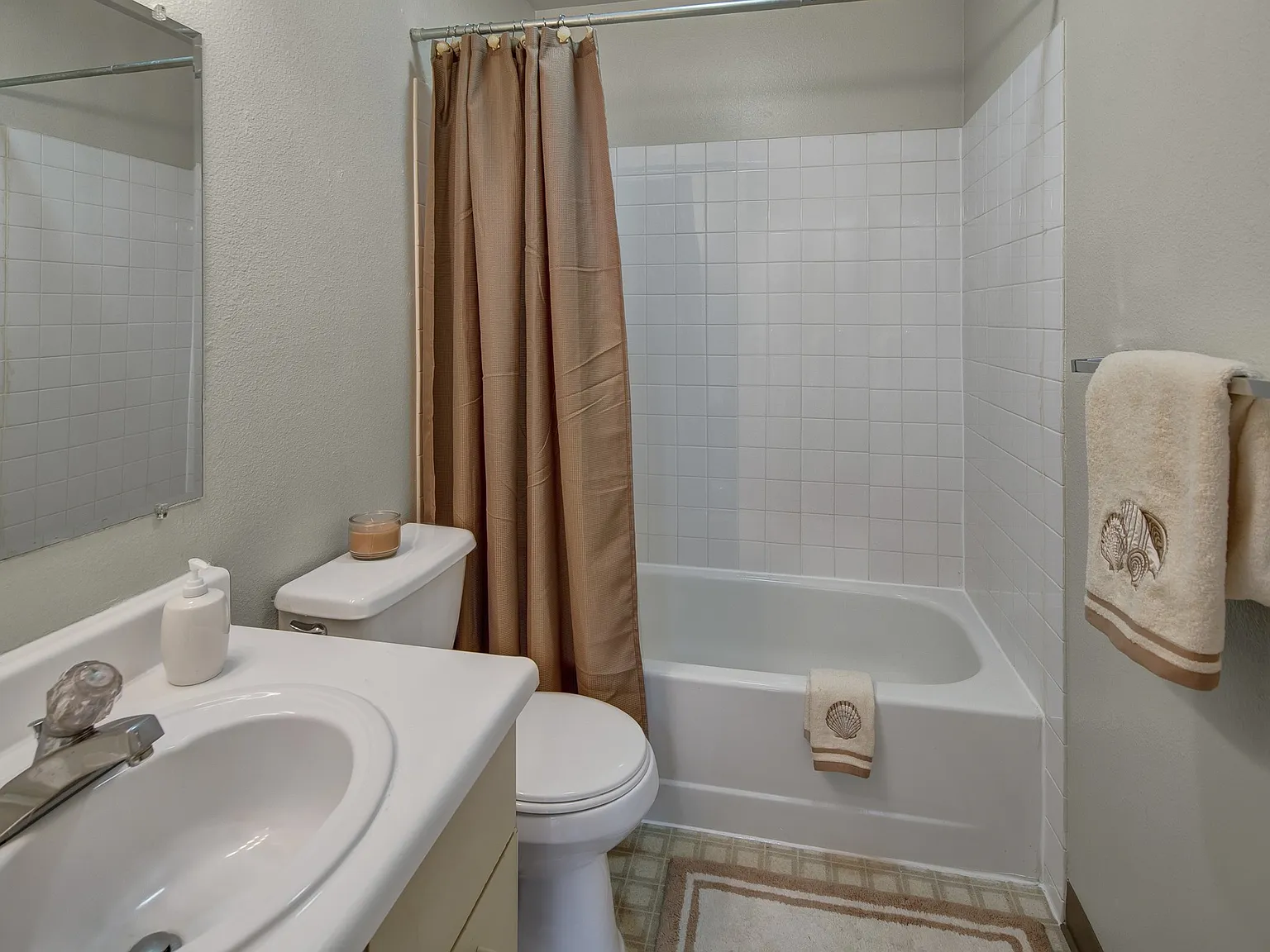Silver Ridge — Photo 4