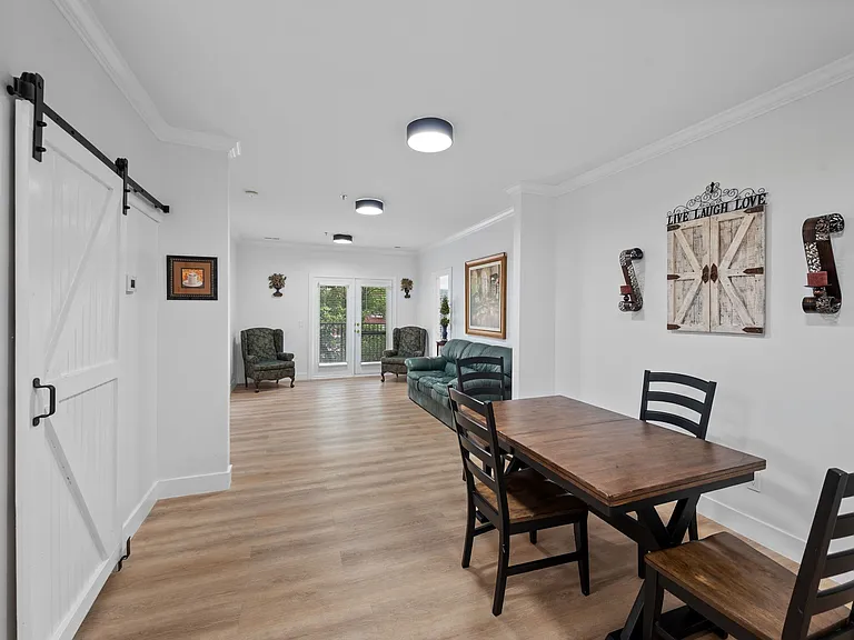 116 31st Ave N #104-A — Photo 15