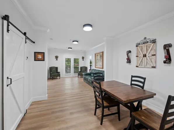 116 31st Ave N APT 104, Nashville, TN 37203