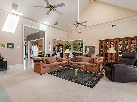 4th image of 3632 Lake Aspen West Dr W