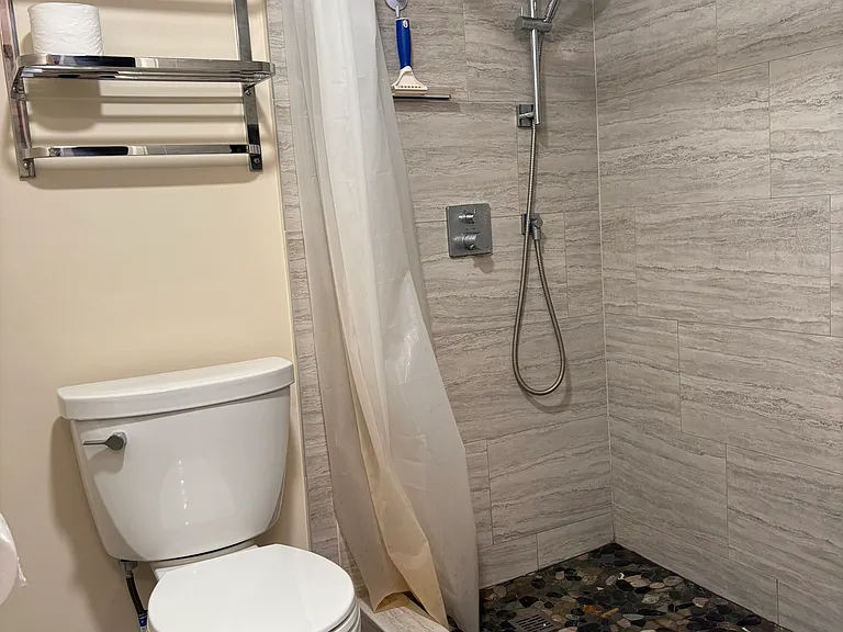 1212 Nuuanu Ave #2307 — Photo 10