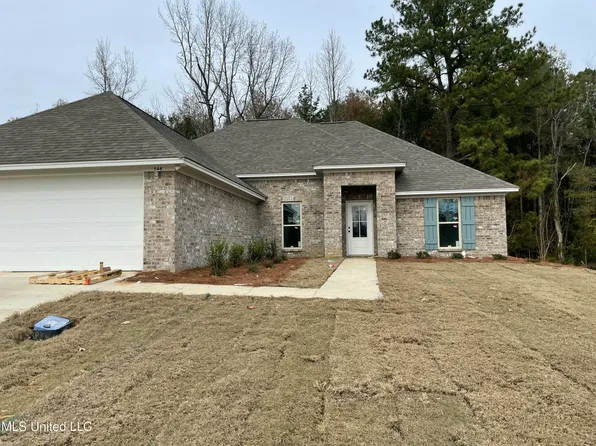 544 Patrick Farms Dr, Pearl, MS 39208