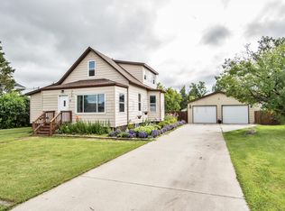 18 Eglon Ave S, Glyndon, MN