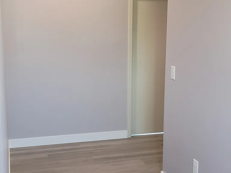 4212 Walnut Grove Ave — Photo 12