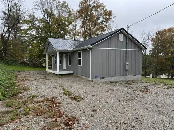 312 Monahan St, Hamden, OH 45634