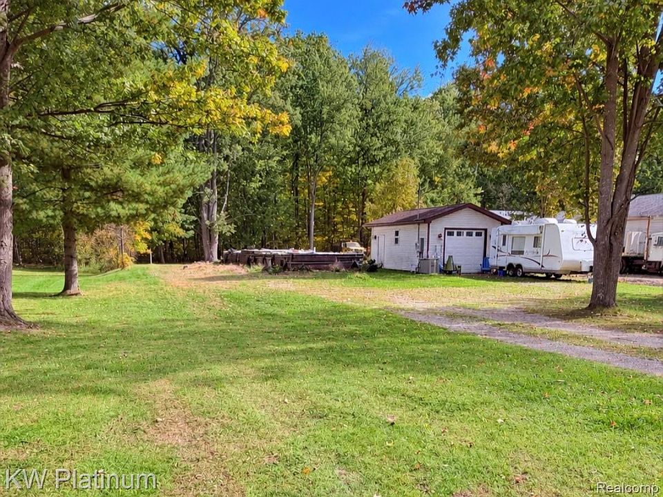 2nd image of 192 Pickford Rd