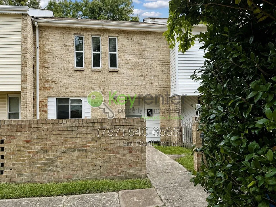 153 S Comanche Cluster