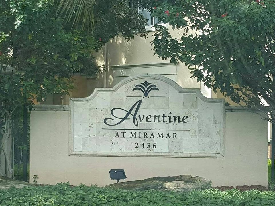 1st image of 2486 Centergate Dr APT 103