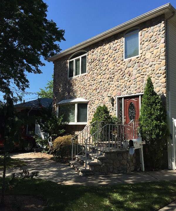 1st image of 401 Burgher Ave
