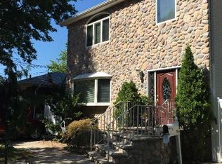 401 Burgher Ave, Staten Island, NY 10305