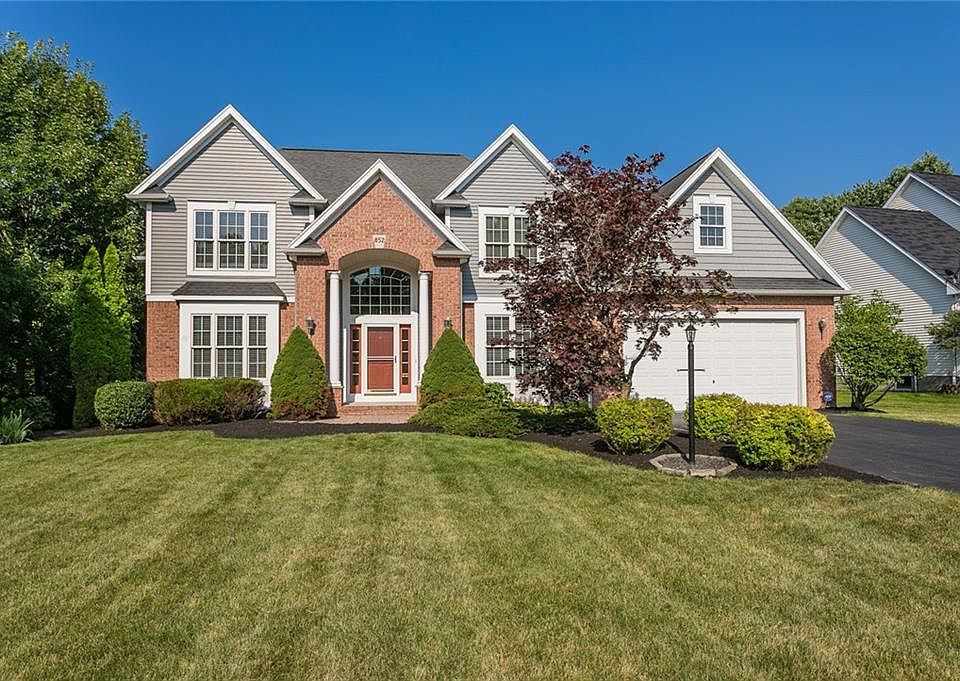 1st image of 852 Park Haven Dr