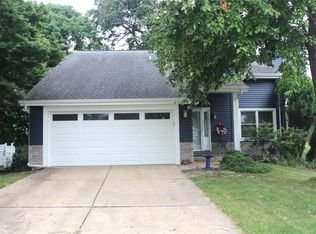 147 Aspencade Cir, Saint Peters, MO
