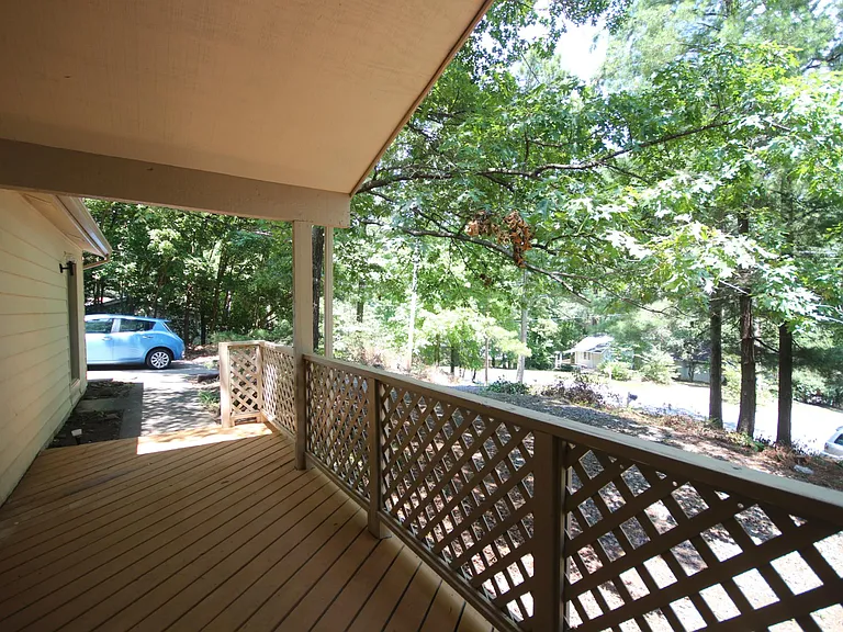803 Bayliss Dr — Photo 24