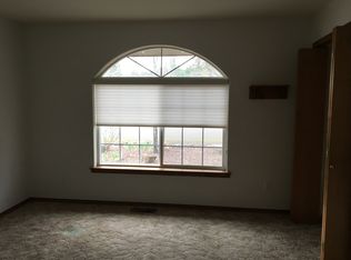 1018 Chevney Way, Shady Cove, OR 97539