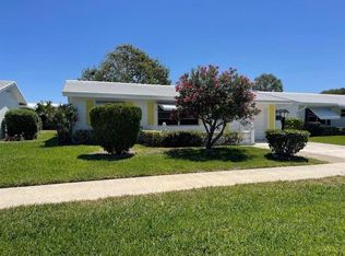 2020 SW Golf Ln, Boynton Beach, FL 33426