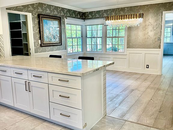 open floor kitchen and dining room