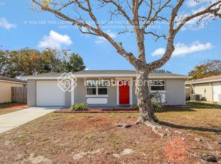9401 Mark Twain Ln, Port Richey, FL 34668