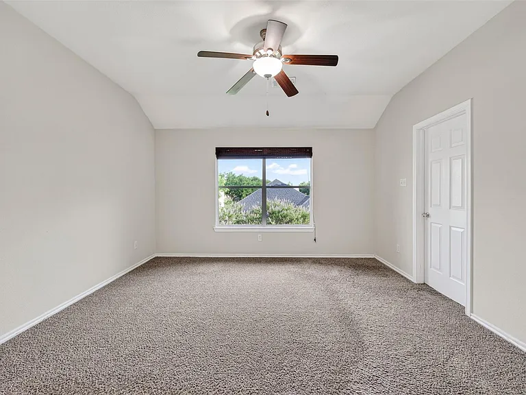 16855 Carrollton Creek Ln — Photo 11
