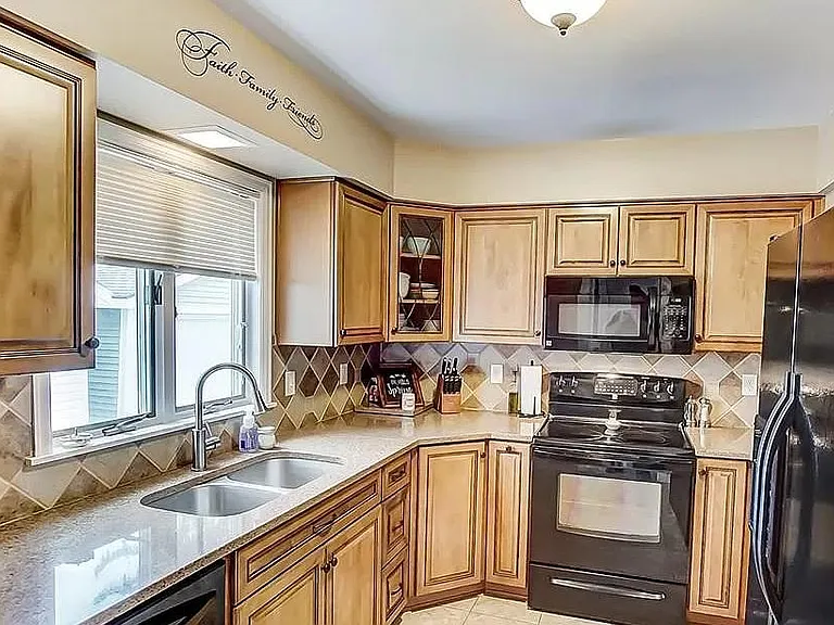 207 Greenlawn Ave — Photo 9