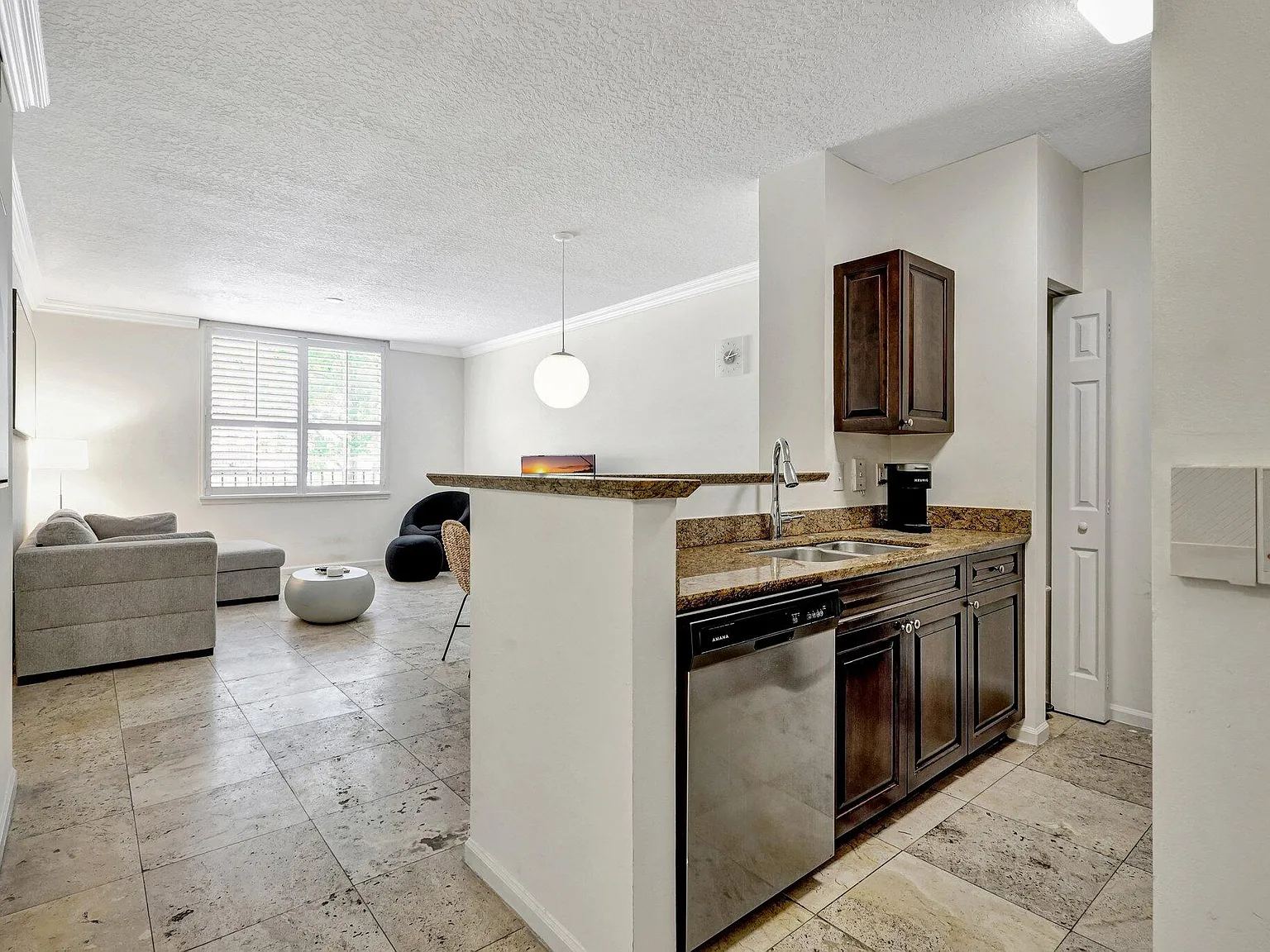1 bed, 1.0 bath, 766 sqft, $2,650 — Photo 1