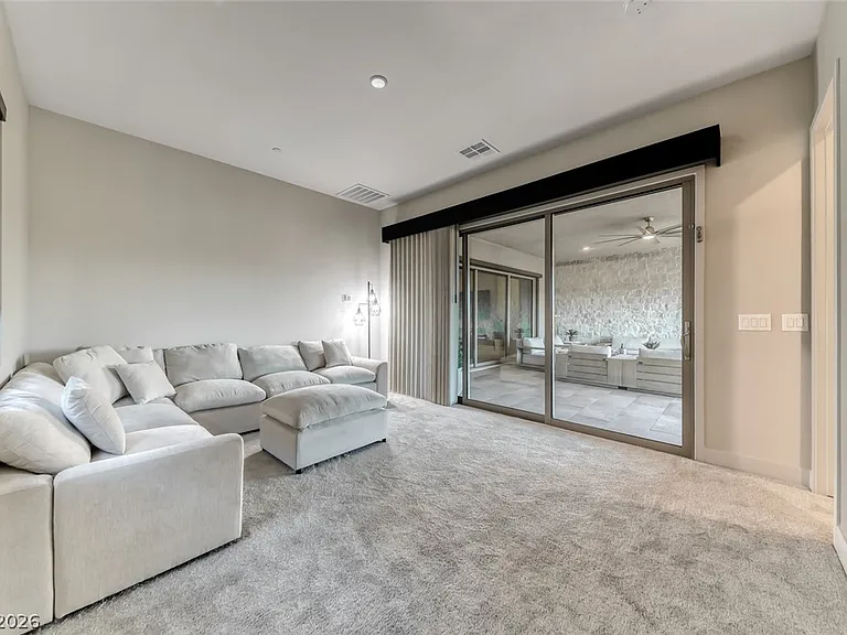 375 Portus Delphini Ct — Photo 26
