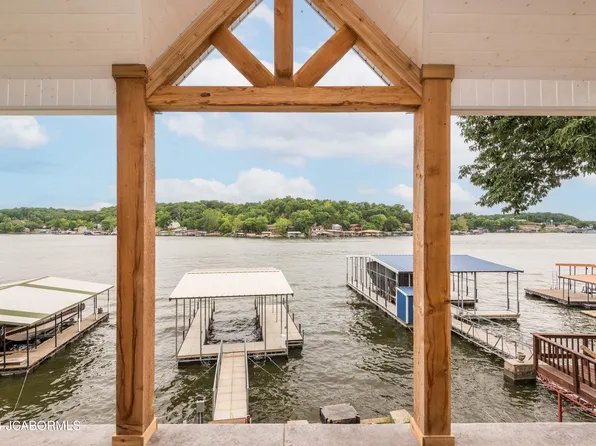 30366 Lullabye Dr, Rocky Mount, MO 65072