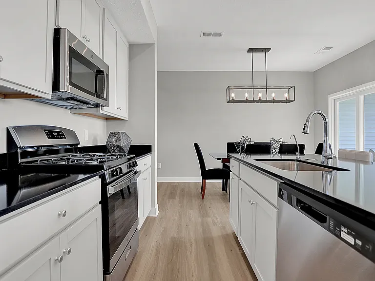 7573 Marin Pkwy — Photo 18
