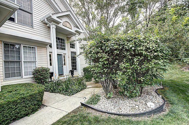 1st image of 1460 Whitespire Ct