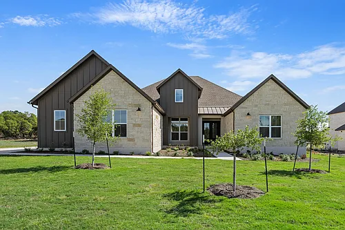 704 Prairie Clover Dr Photo 1