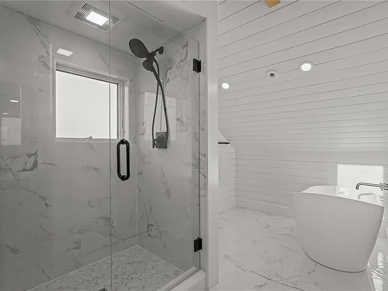 8 Cross St #2 — Photo 28