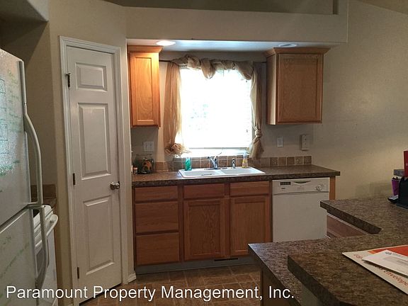 5th image of 11919 Tidewater St