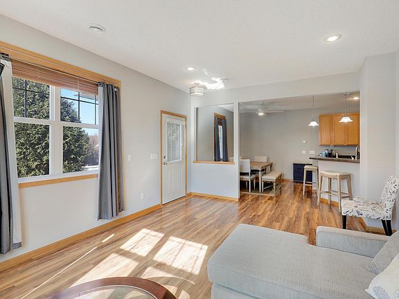 4th image of 1648 White Pine Way Unit D
