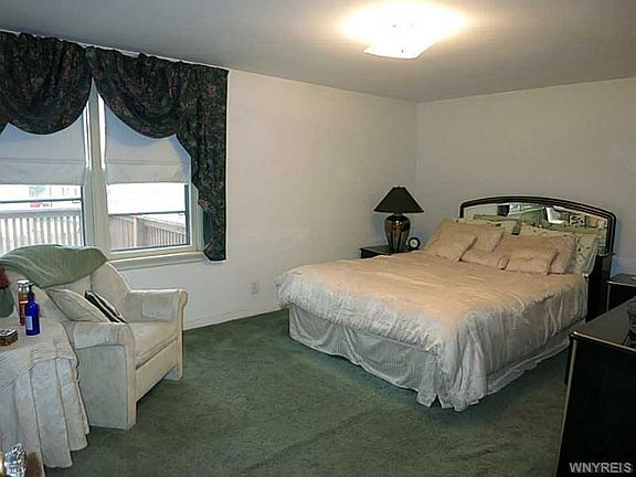Larger bedroom