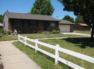 1412 S Venoy Rd, Westland, MI