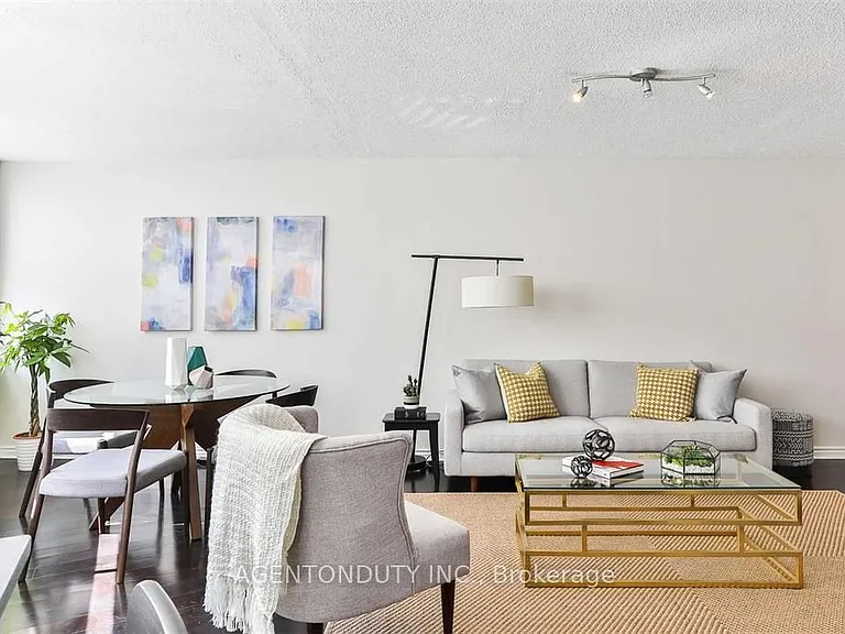 250 Queens Quay W #206 — Photo 20