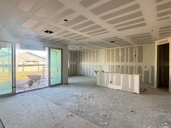 3rd image of 15781 W BERYL Avenue